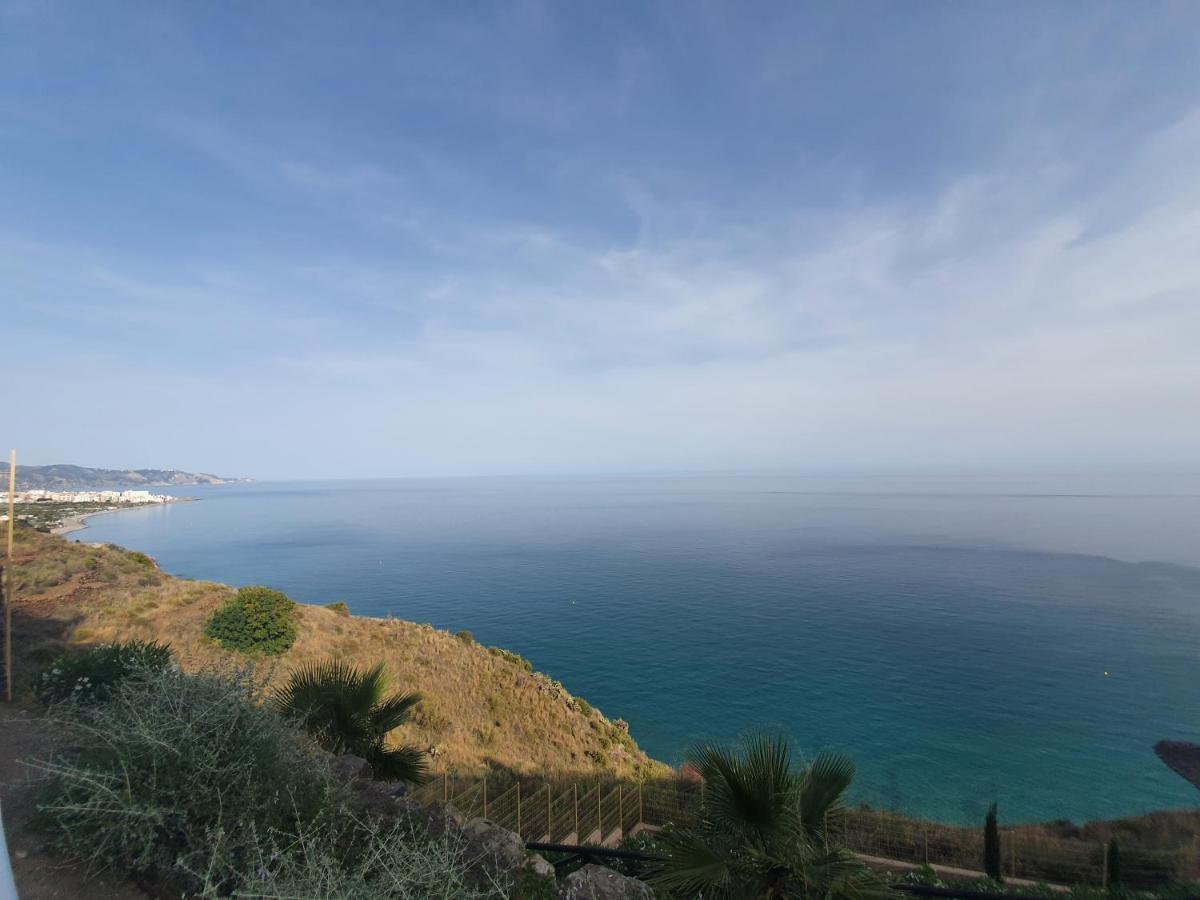 Bayview Hills - Balcon Del Mediterraneo Apartment *